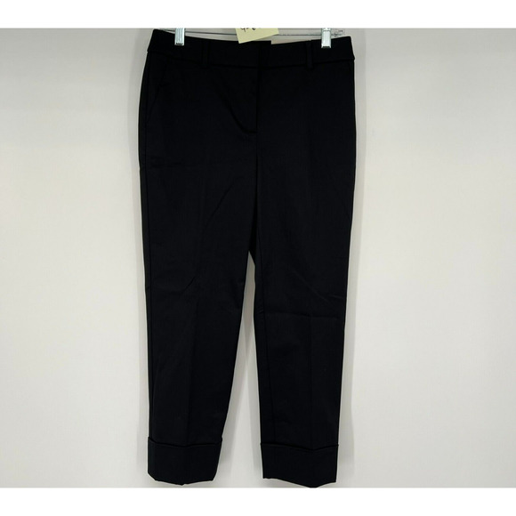 NWT Chicos Womens Capri Crop Pants Sz 2 Black Secret Stretch Straight - Picture 1 of 9